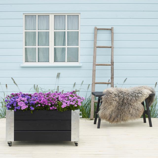 Cubic blomsterkasse m/hjul - 87×50×45 cm - svart