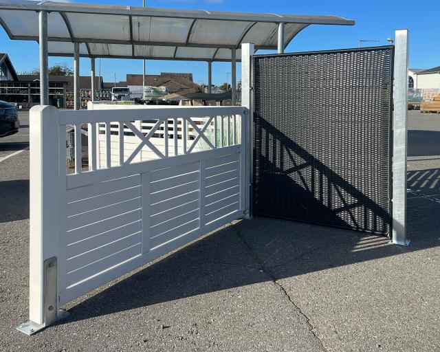 Vinesse og Trend hegn