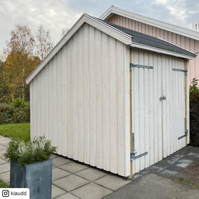 Fahrradunterstand m/Doppeltür 5,7 m²  - unbehandelt - inkl. Dachpappe/Aluleisten./H-Pfostenfüße