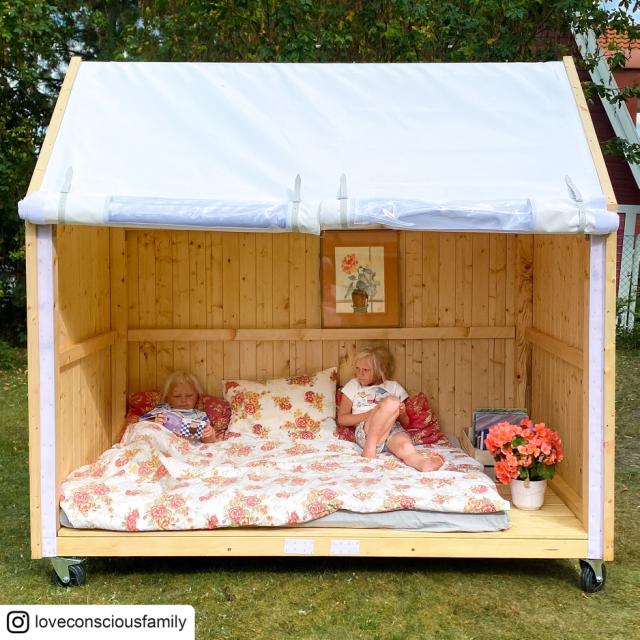 Spielhaus/Shelter mit Räder - unbehandelt