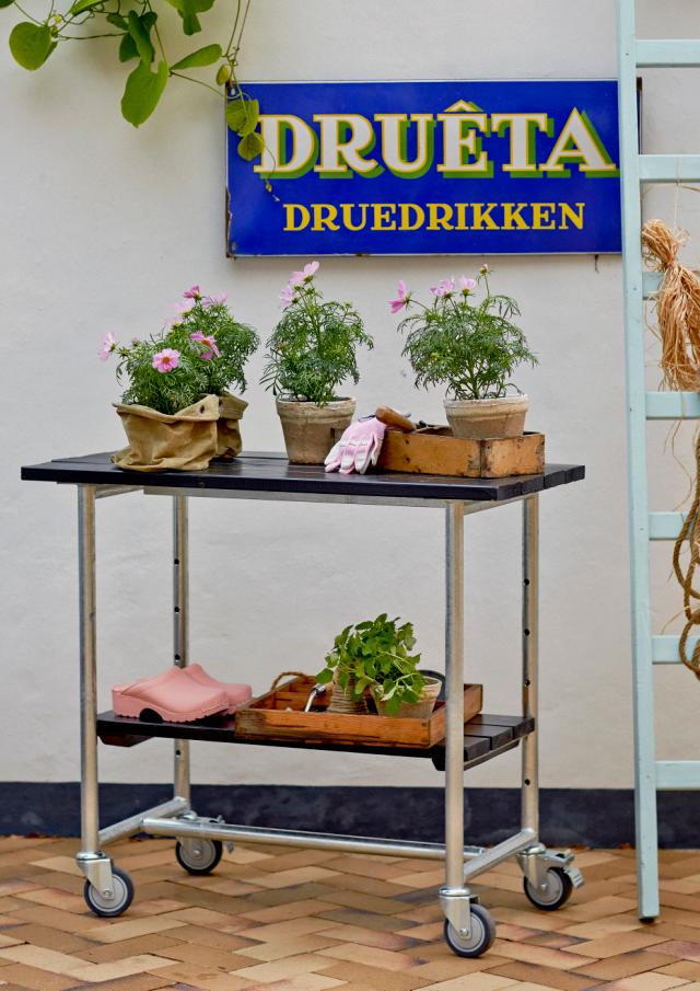 Urban Picnic plante-/grillbord - 100 cm - Sort