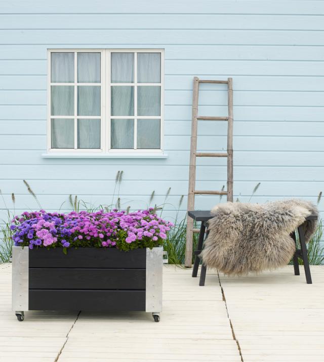 Cubic Blomsterkasse m/hjul - 87×45 cm - Sort