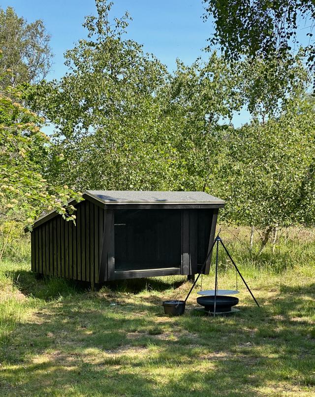 Rikkes shelter ved sommerhuset