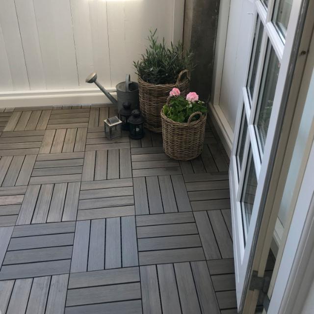  Kompositt terrasseflis 30×30 cm (pk á 4 stk - 0,36 m²)