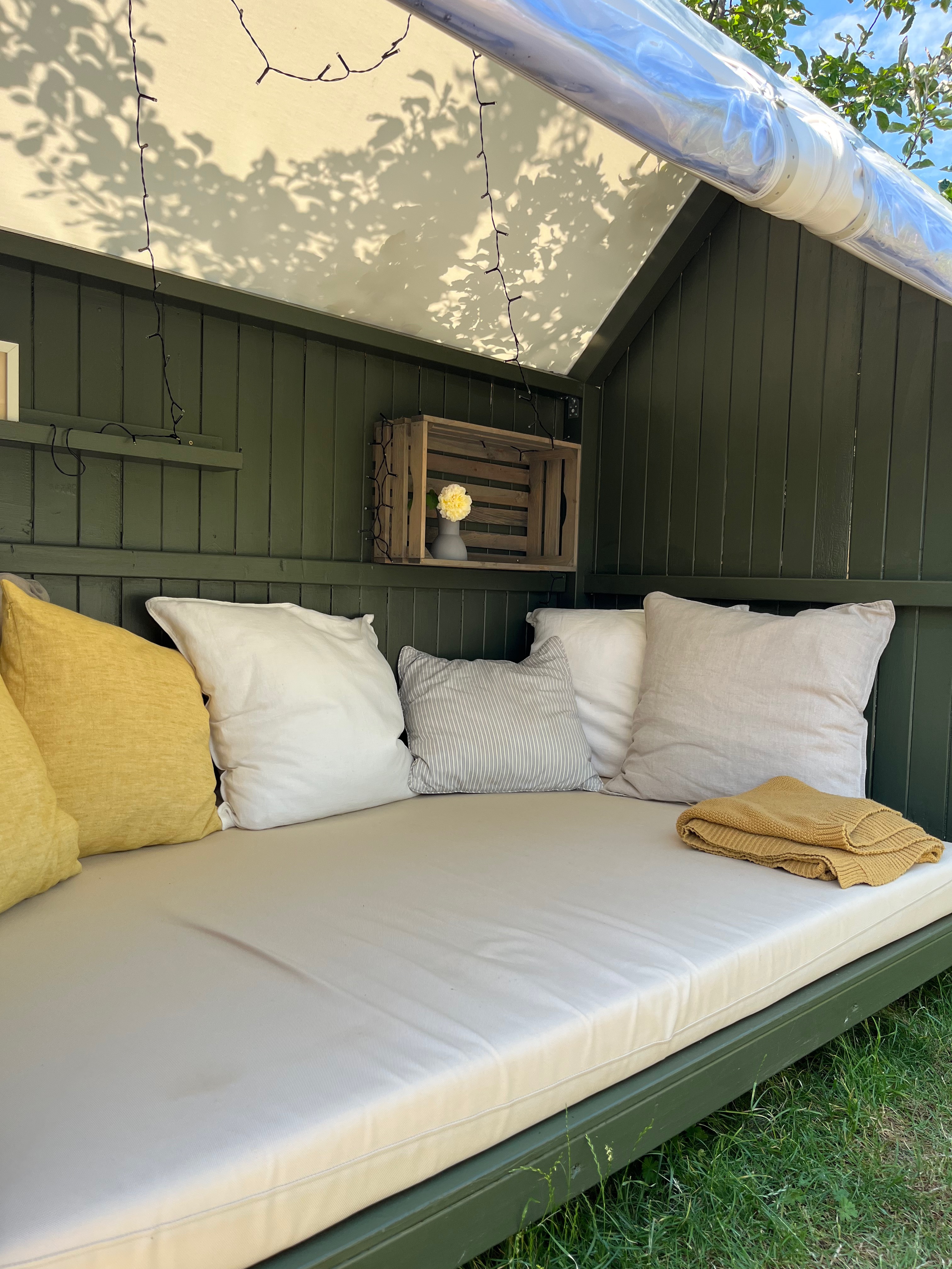 Få glampingstemning i haven med et shelter på hjul