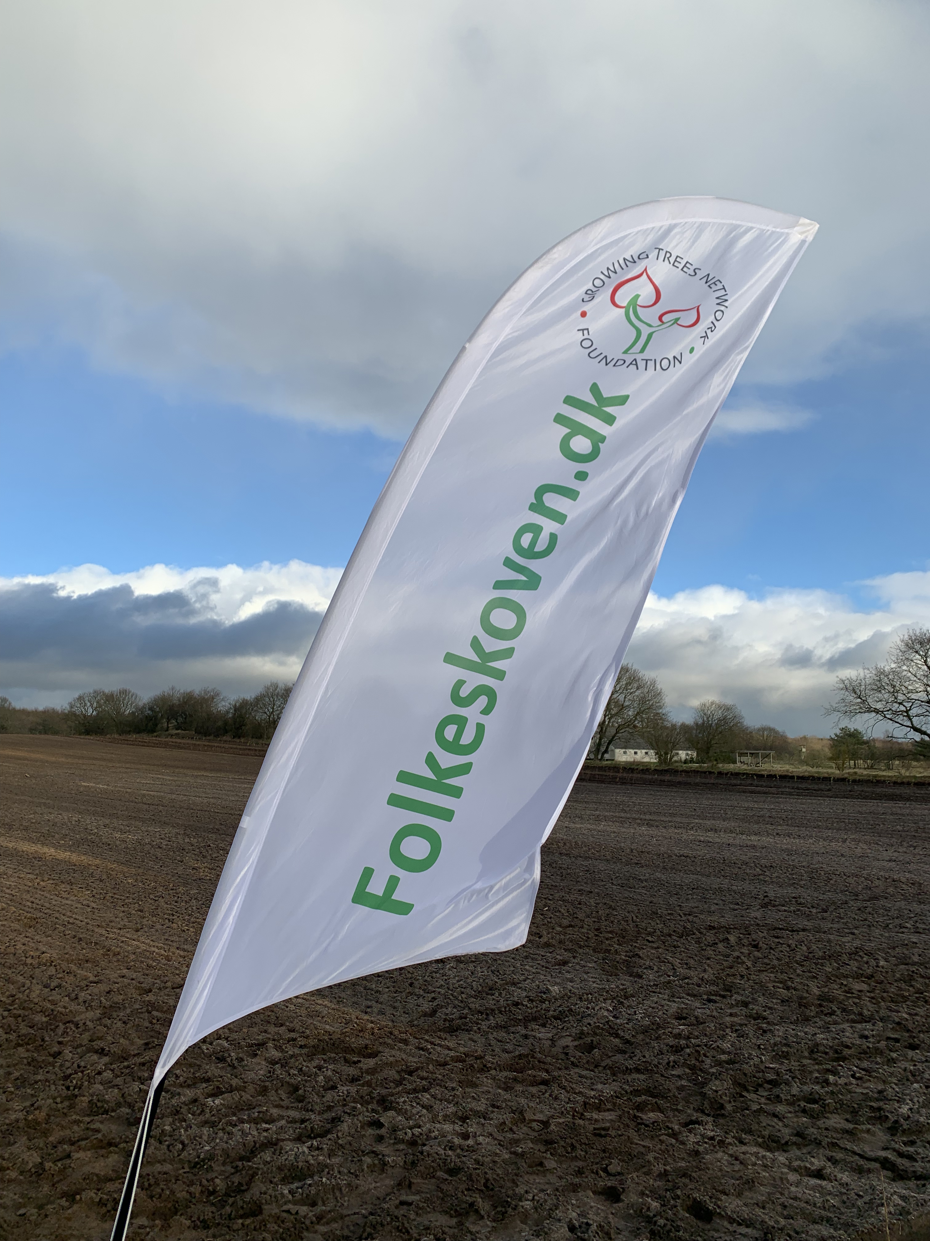 In Zusammenarbeit mit 'Folkeskoven' und 'Growing Trees Network Foundation'